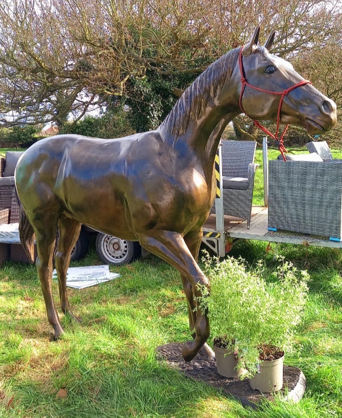 Majestic horse statue in outdoor setting