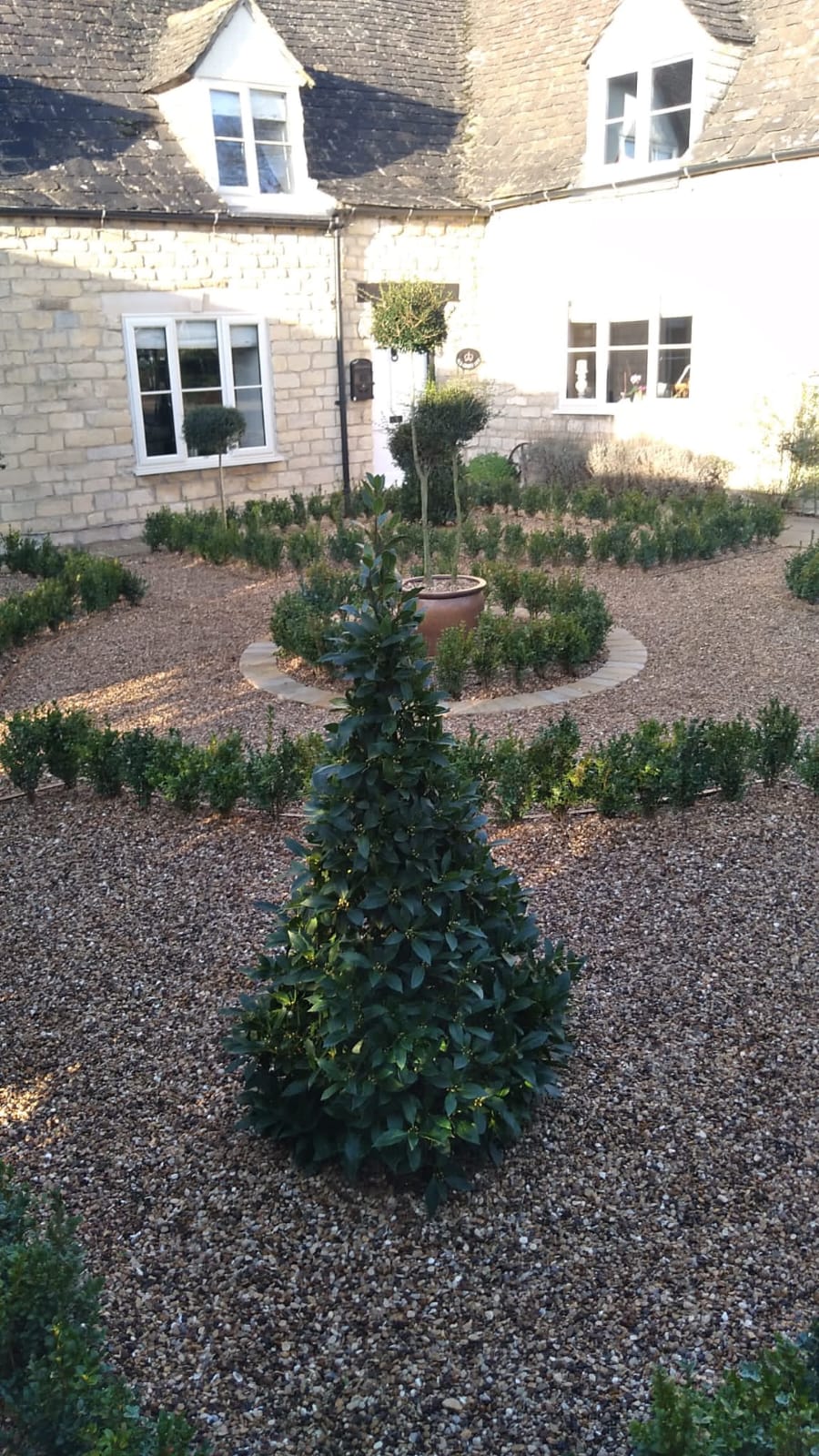 Border Planting & Features - Image 3